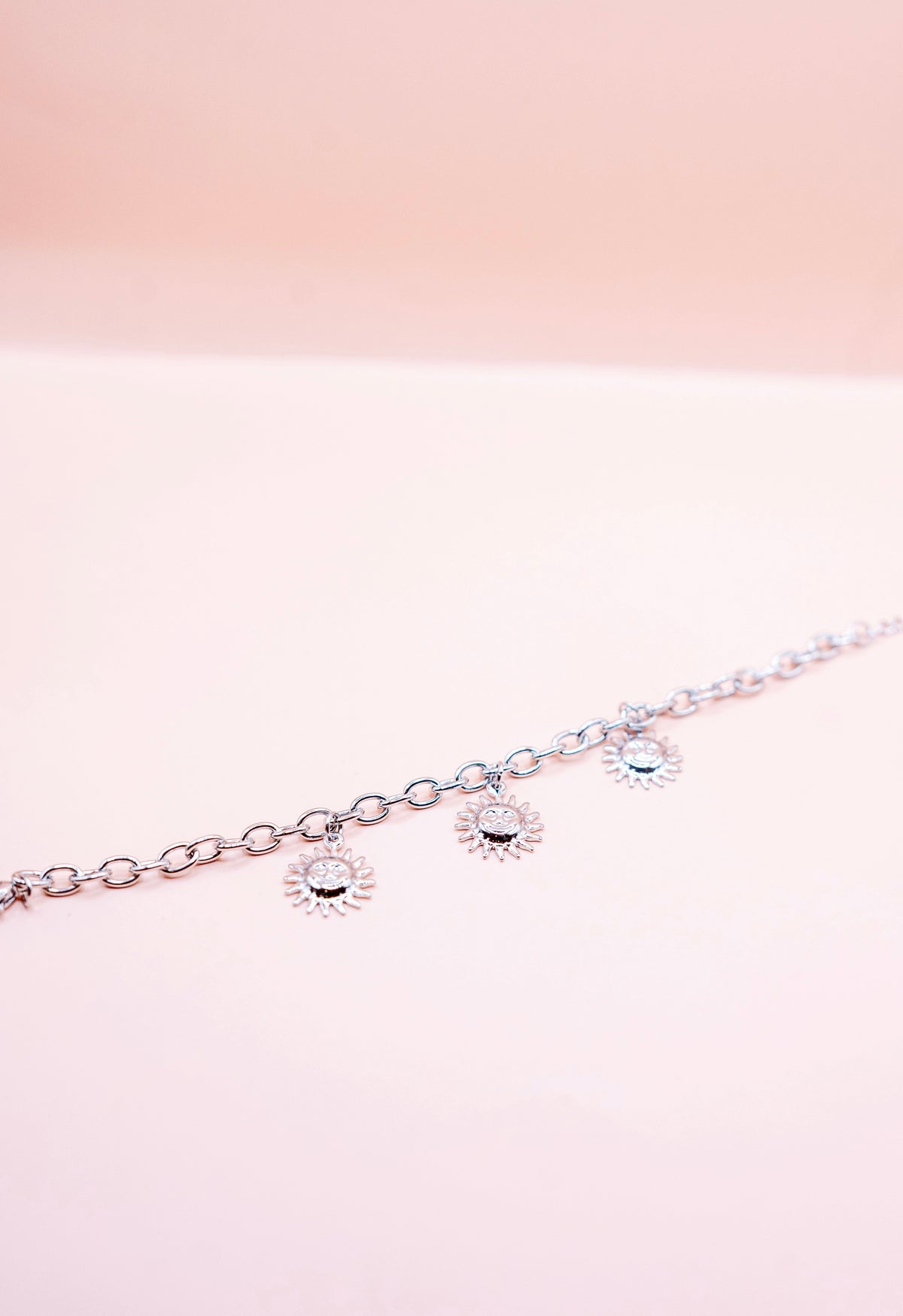 Bracelet breloques soleil